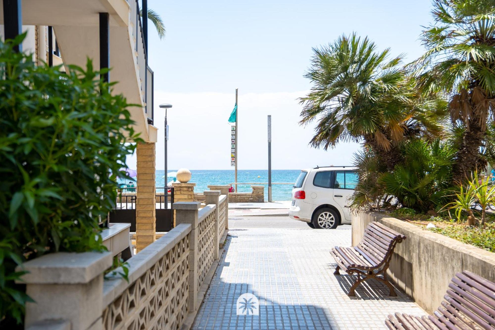 Mediterranean Way - Ponet ซาลอว์ ภายนอก รูปภาพ